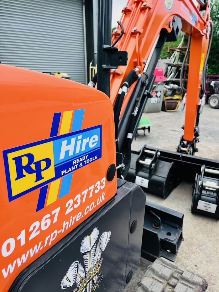 orange mini digger